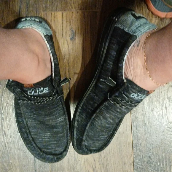 Well Loved Shoe Lot - Picture 7 of 7